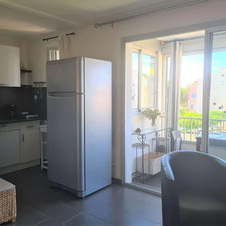 Cap D'agde, 2 Pieces, 4 Personnes - Fr-1-249-379