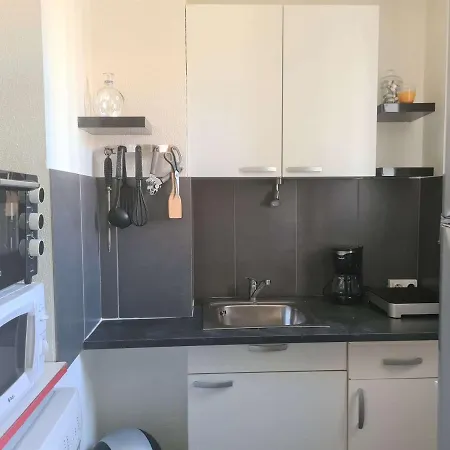 Apartment Cap D'agde, 2 Pieces, 4 Personnes - Fr-1-249-379 Agde
