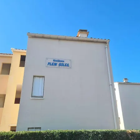 Cap D'agde, 2 Pieces, 4 Personnes - Fr-1-249-379 * Agde